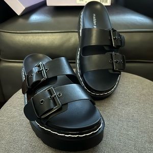 Madden Girl Dizzy Black Sandals